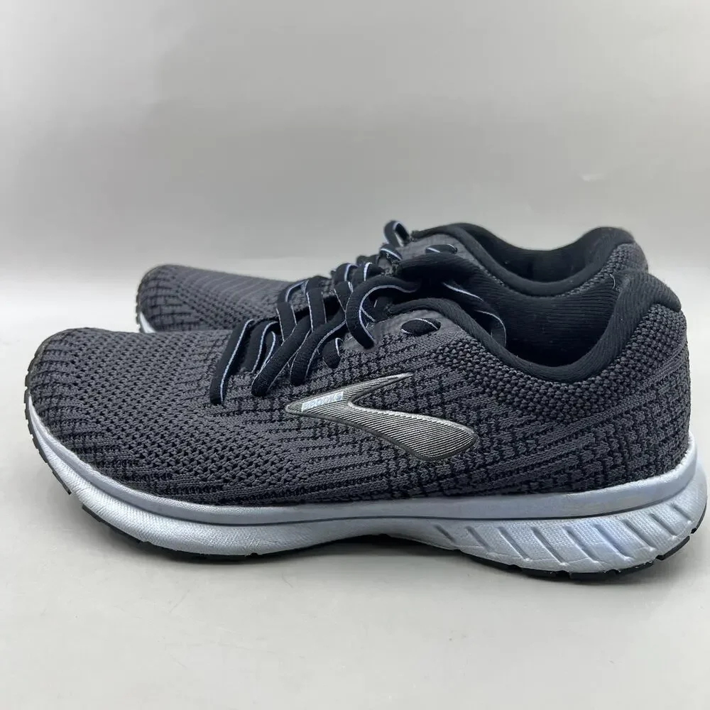 Brooks revel running